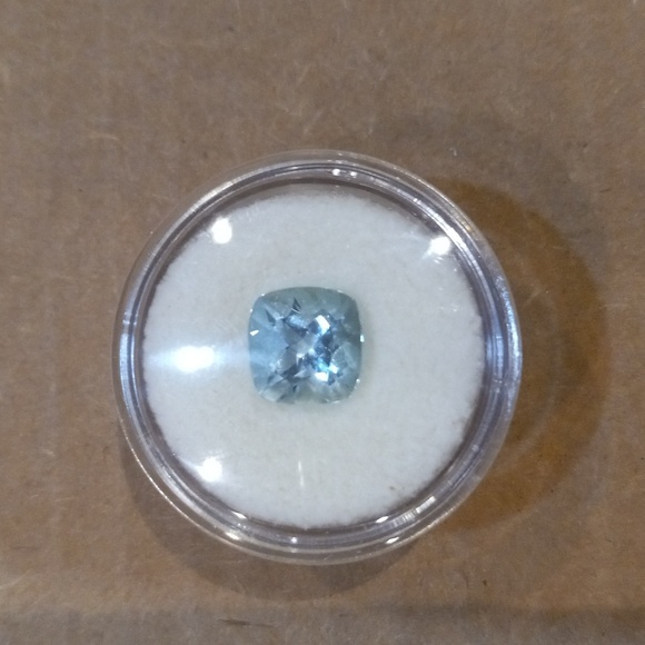 Aqua Marine Loose Stone. 2.96cts. - Picture 2 of 9